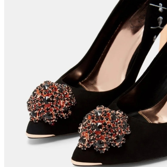 🍒NEW🍒 TED BAKER EMBROIDERED PUMPS EU 37 - Picture 7 of 8